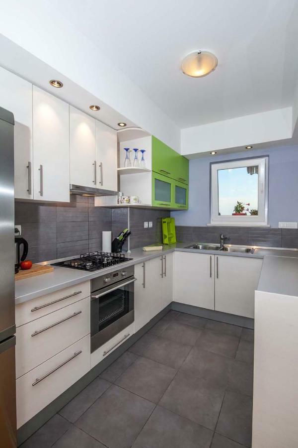 Apartment Sarena Makarska Exteriör bild