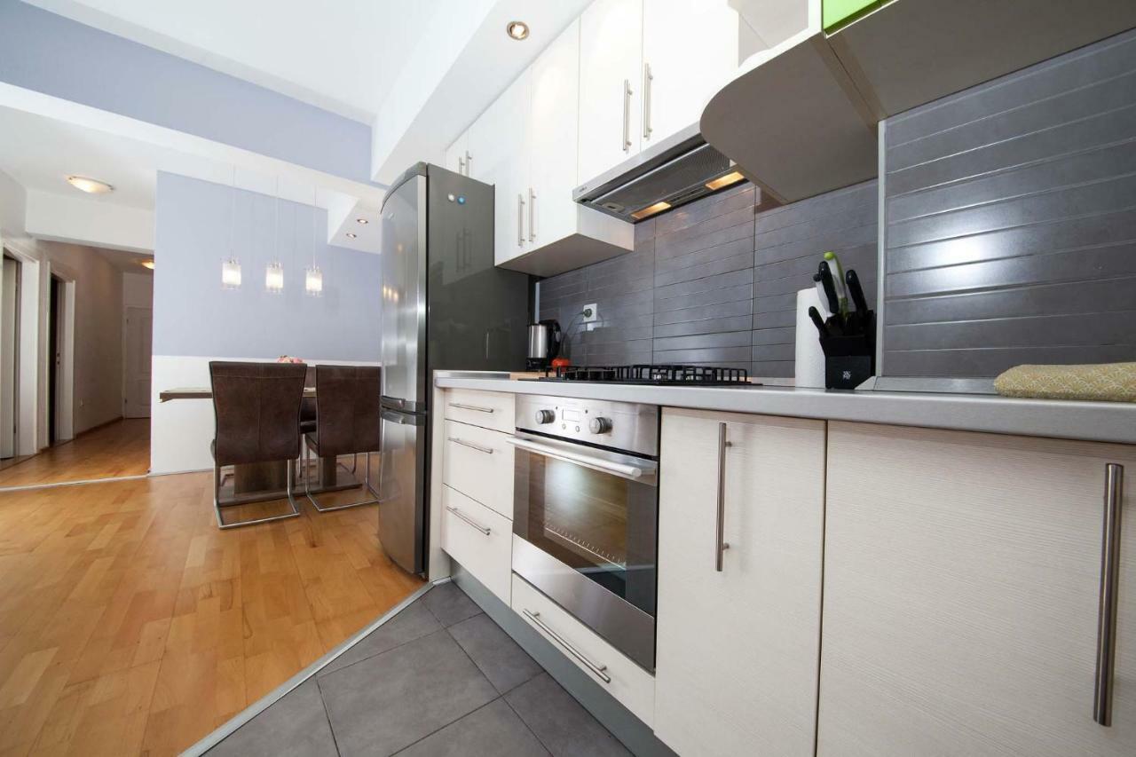 Apartment Sarena Makarska Exteriör bild
