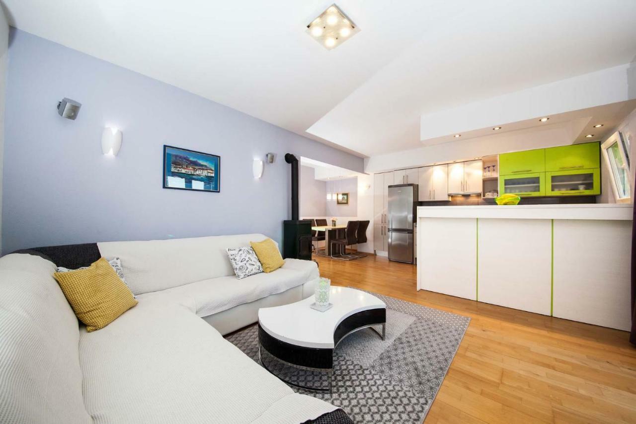 Apartment Sarena Makarska Exteriör bild